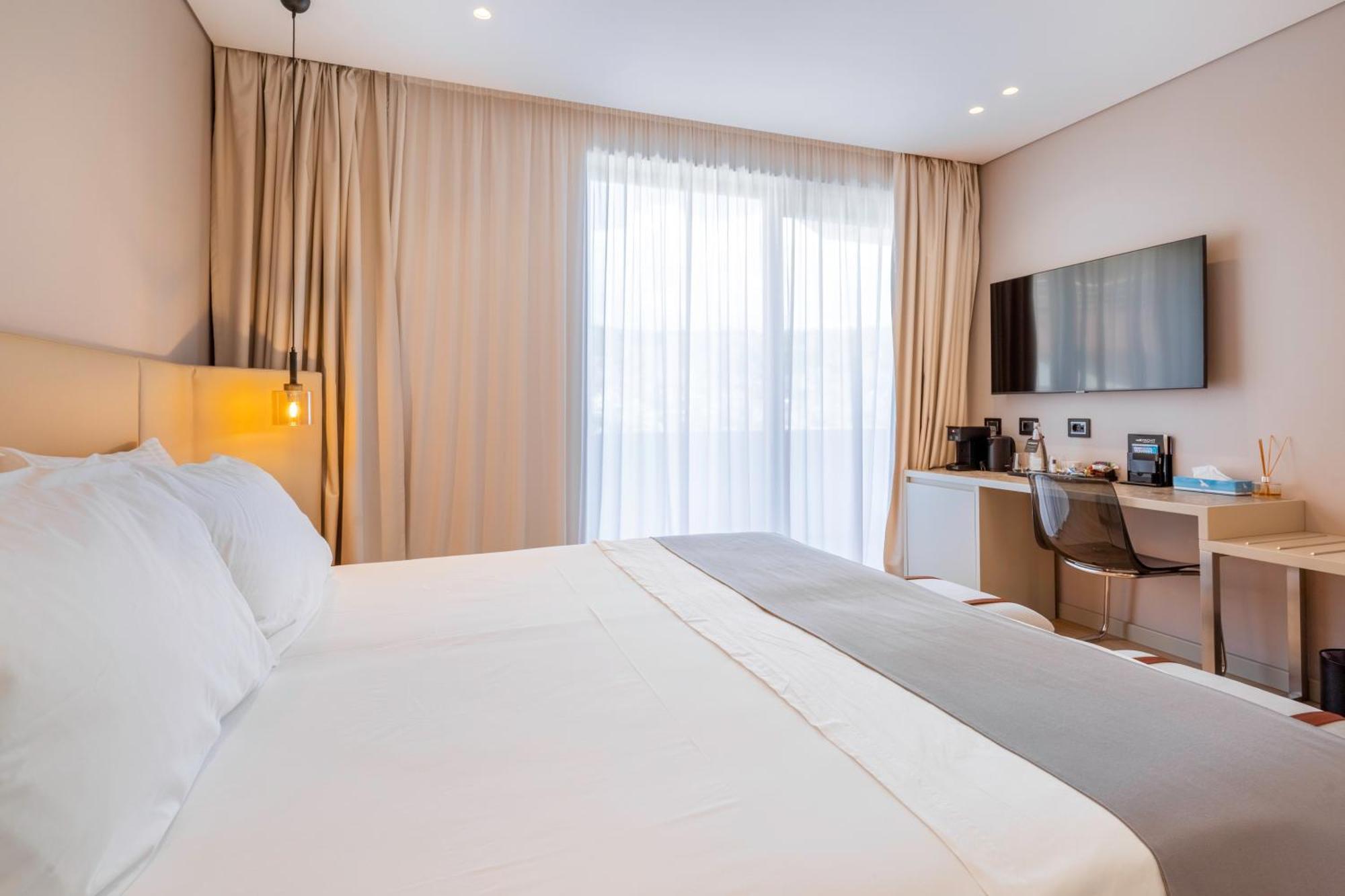 Yacht Premium Saranda