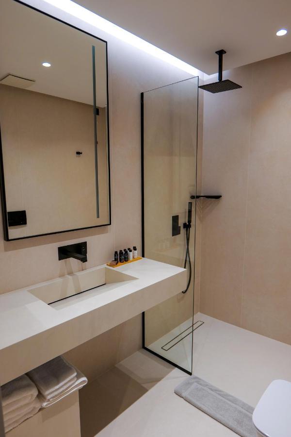 Hotel Yacht Premium