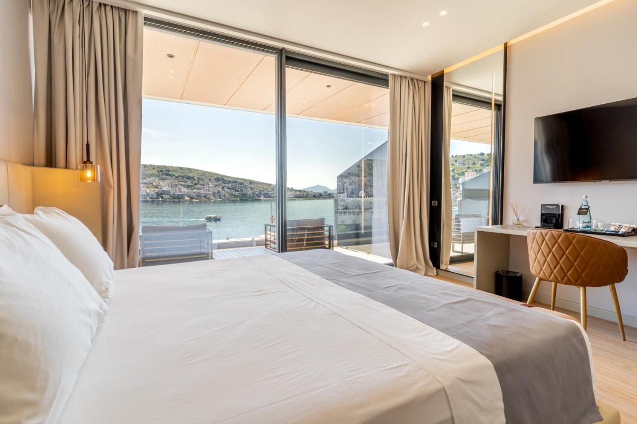 Hotel Yacht Premium Sarandë
