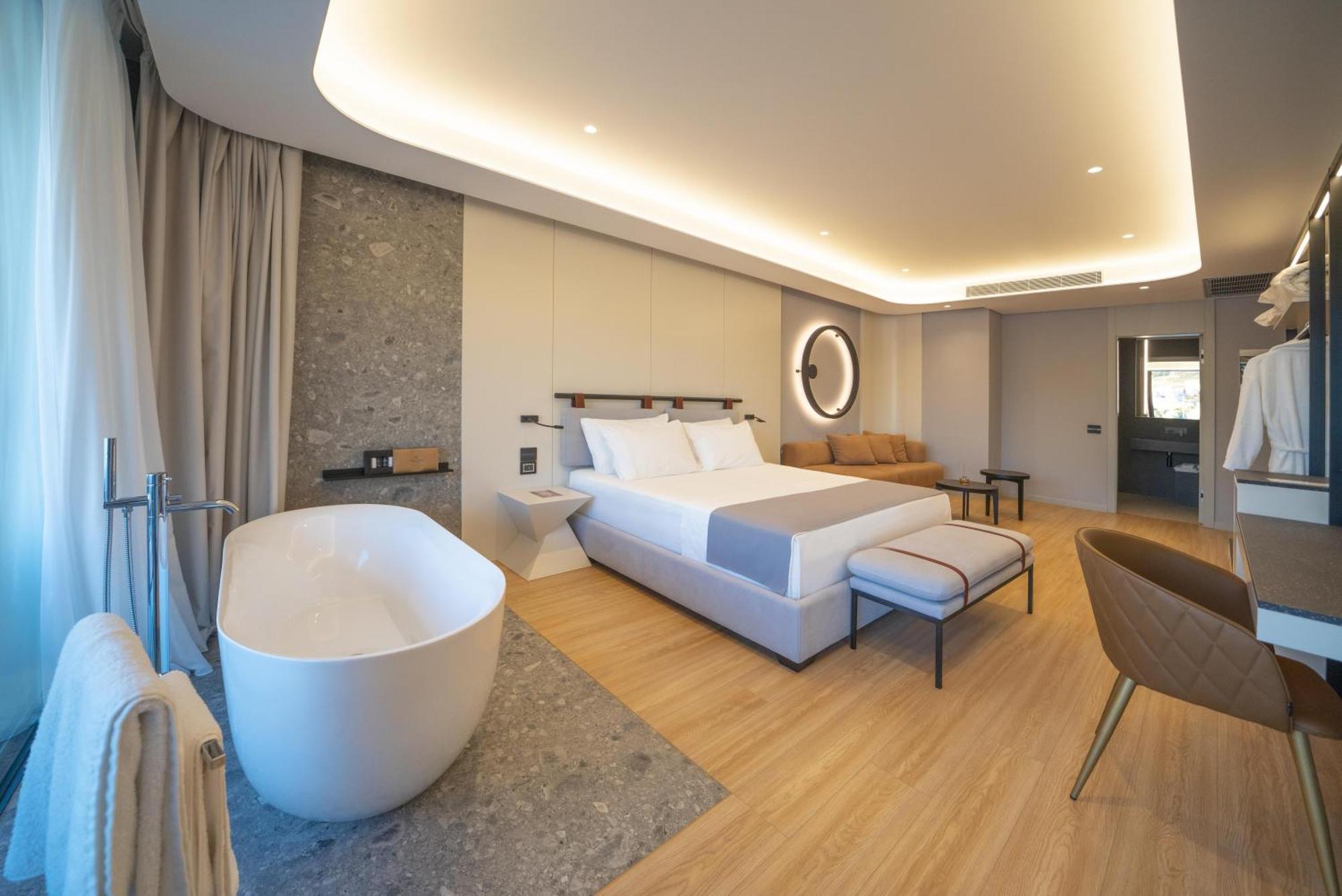 Yacht Premium